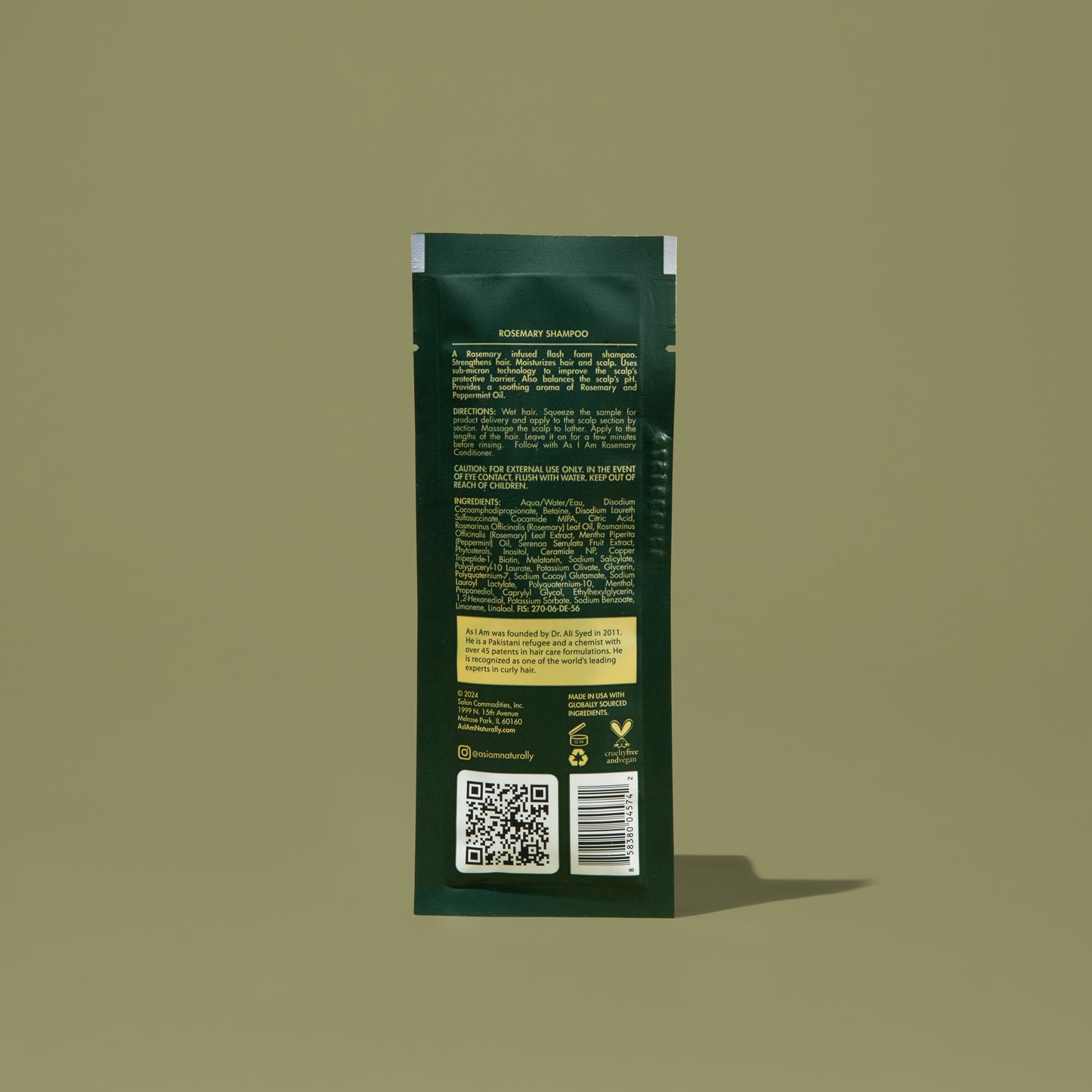 يأتي شامبو AS I AM شامبو الروزماري في كيس بحجم 1 أونصة بقوام خفيف الوزن مصمم لتنشيط فروة الرأس وتعزيز نمو الشعر وتنظيفه بلطف مع تقوية الشعر ومنع تقصفه.