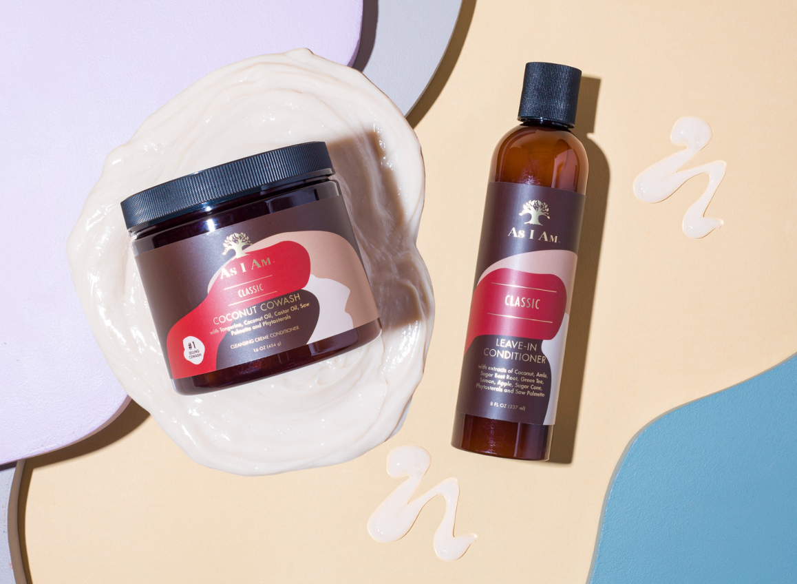 غسول جوز الهند مع البلسم الذي يترك على الشعر